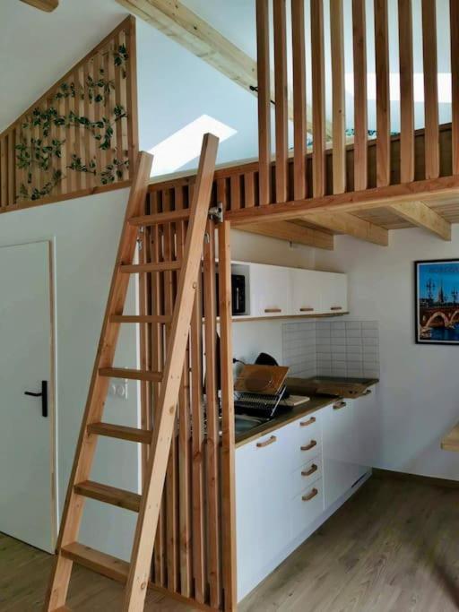 Apartment Cosy Secteur Calme Tram A 120 M Gare Aeroport Cenon